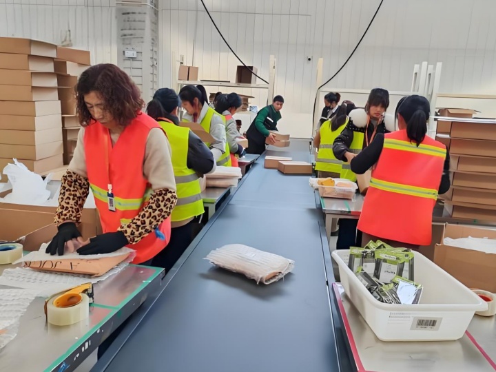 化妝品倉(cāng)儲(chǔ)管理：挑戰(zhàn)重重，如何破局？