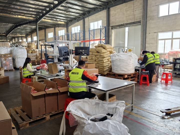 云倉“智變”：快消品行業(yè)定制化服務(wù)新動能